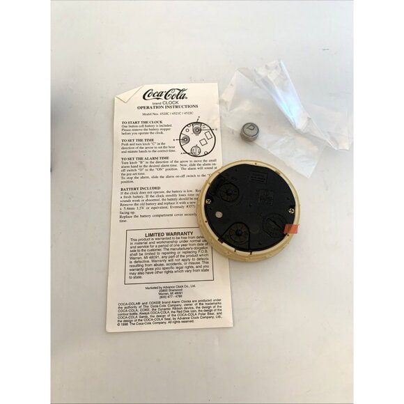 Coca Cola Collectible Christmas Santa Figurine Clock Refreshing Surprise 6" Tall - Picture 9 of 14